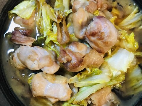 すき焼き風の鶏肉と白菜の煮物